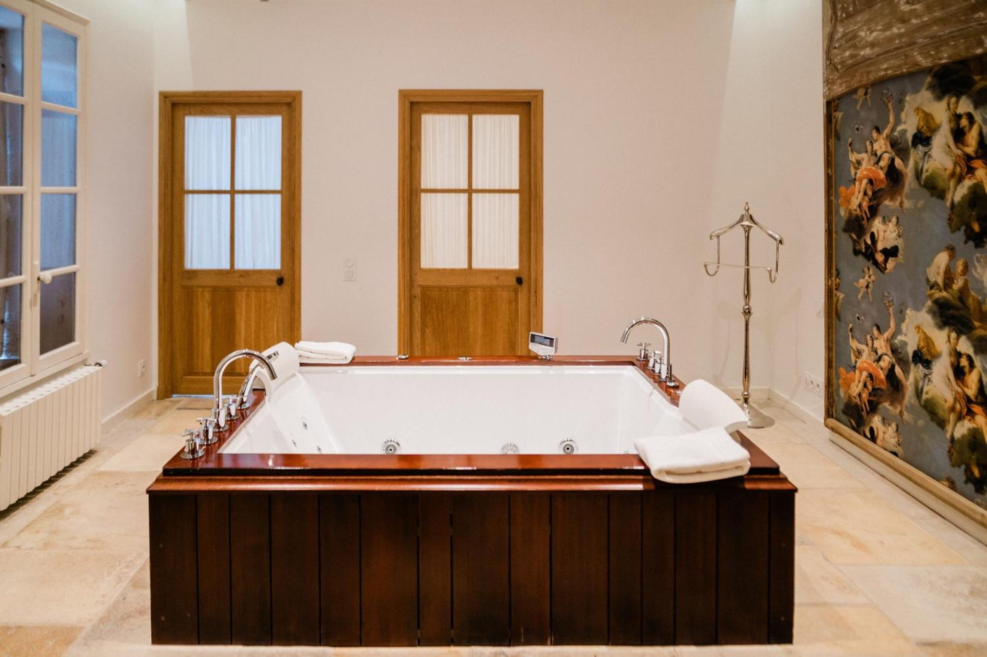Le Champ Des Oiseaux Hotel & Spa ทรัวส์ ภายนอก รูปภาพ